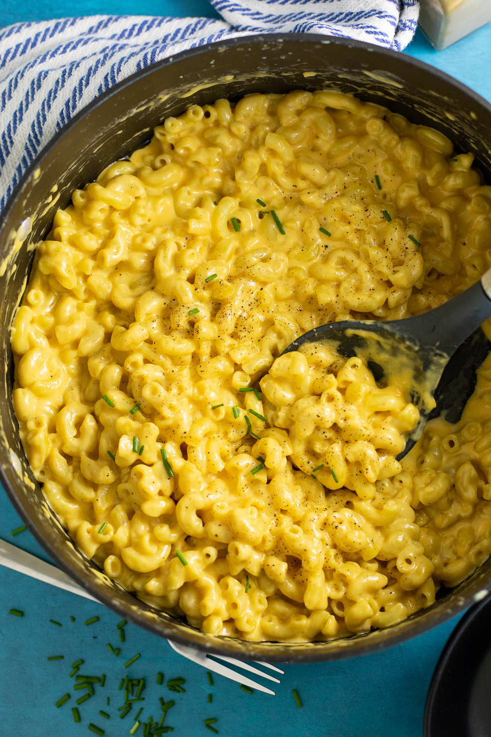 Stovetop Mac and Cheese - The Cozy Cook