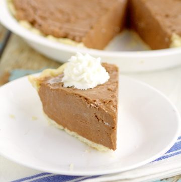 Chocolate Dream Pie is a quick, easy, and simple chocolate pie recipe with creamy chocolate filling in an easy, flaky pie crust.