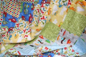 Piecing and Finishing Your Quilt Top - Part 3 in a 5-part Quilting for Beginners series.  This Piecing and Finishing Your Quilt Top section will walk you through piecing together your quilt top and sewing a perfect quarter inch seam.  Make your own DIY sewing quilt with this step-by-step tutorial!