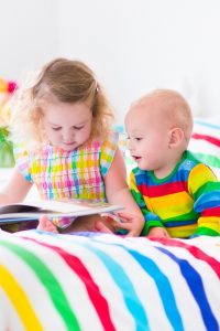 Best Books for Toddlers - an amazing list of books for kids and toddlers. | kids activities | kids crafts | parenting | kids