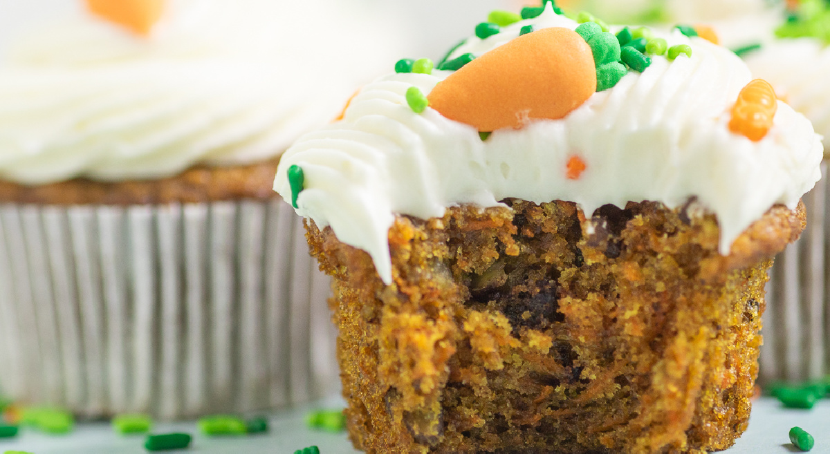 Carrot Cake Cupcakes - The Gracious Wife