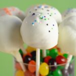 Carrot Cake Pops recipe - how to make cake pops with carrot cake, cream cheese frosting, and white chocolate. These cake pops are so moist and delicious!