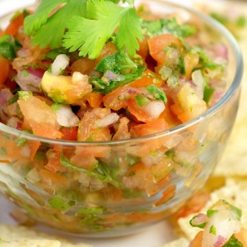 BEST Easy Homemade Pico de Gallo recipe - an easy cold dip recipe that's also a delicious topping on just about everything! Yes! Homemade is always better!