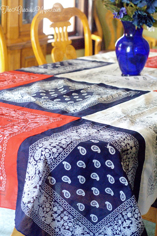 How to Make an Easy DIY Bandana Tablecloth - This easy patriotic red, white, and blue DIY Bandana Tablecloth is a fun and frugal Summer and 4th of July patriotic idea, with a full tutorial. So cute and festive!