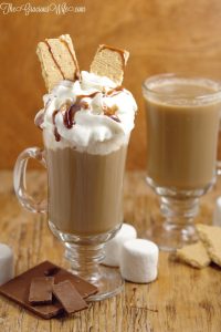 Homemade Smores Coffee Creamer - a tasty sweet homemade coffee creamer recipe, perfect for a Summer morning breakfast.