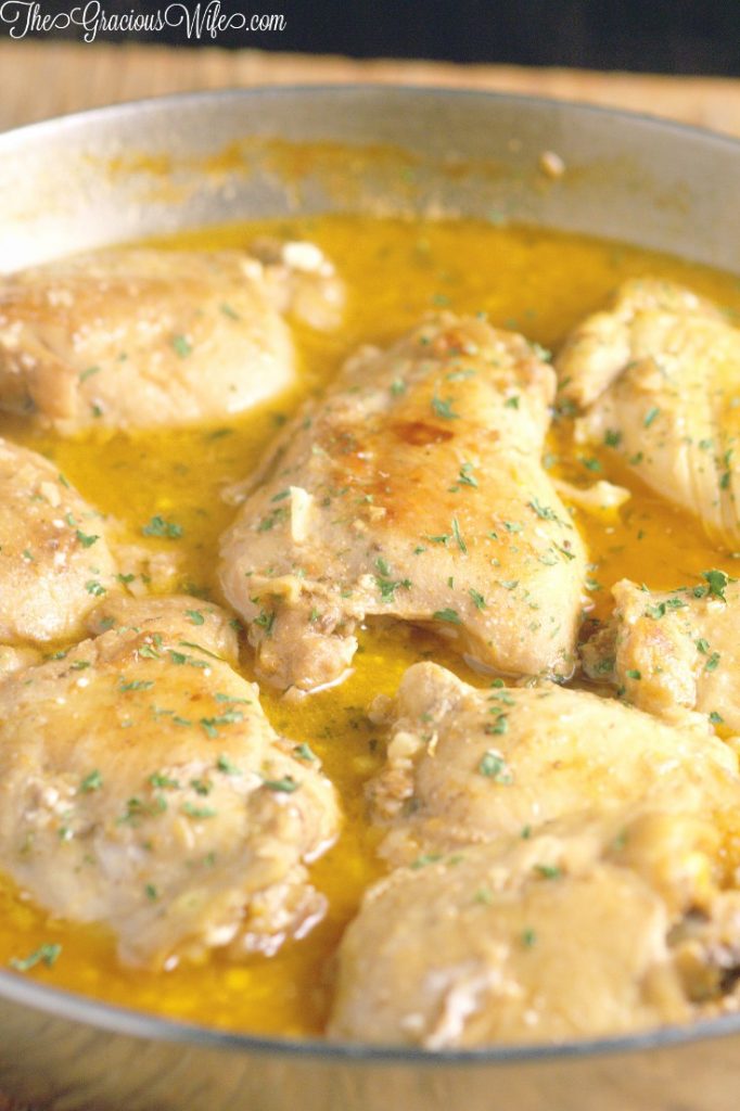 Skillet Chicken Thighs with Shallots in Red Wine Vinegar Sauce The
