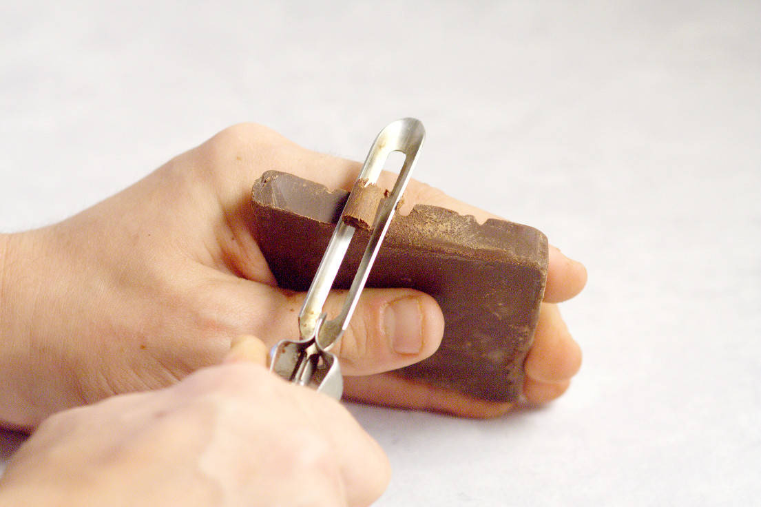 How to Make Chocolate Curls with a Potato Peeler The Gracious Wife