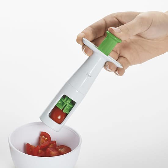 Amazing and unique kitchen gadgets that you need right now! These will make your whole life easier and turn your kitchen upside down.  Everyone needs these!