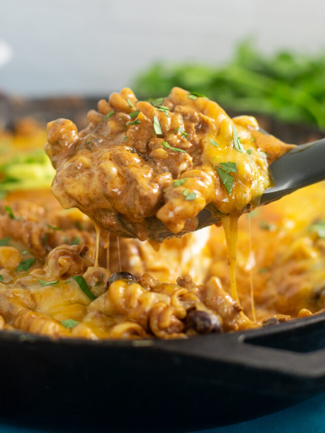 Enchilada Pasta Bake: 30-Minute Fiesta in a Pot