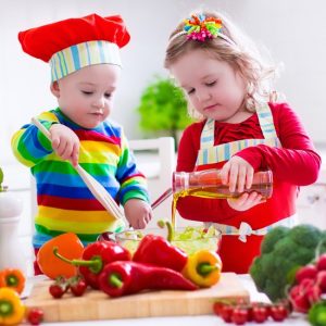 10 Tasks Kids can Help with in the Kitchen - Kids can help in the kitchen too! Get the kids involved, busy, and cooking with these 10 tasks kids can help with in the kitchen. | parenting