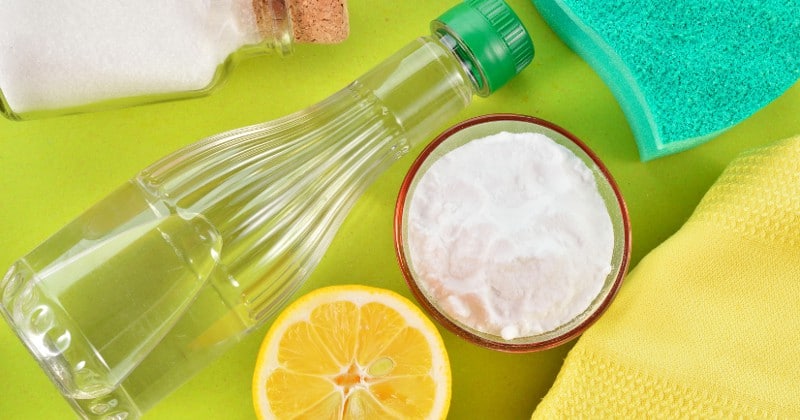 Household Uses for Vinegar - Vinegar is extremely versatile product that you already have in your home! Check out these ingenious household uses for vinegar from cleaning to freshening and so much more. | cleaning | tips | hacks | natural