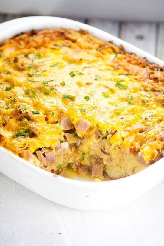Denver Omelet Casserole Recipe - Make this easy, make ahead overnight Denver Omelet Casserole recipe for a simple and easy egg breakfast casserole that's guaranteed to be a hit.  Love that you can make this breakfast recipe overnight and pop it in the oven in the morning.