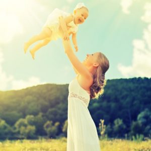 9 Pieces of Advice Will Make You a Better Mother - All mothers struggle with mommy guilt and making the best choices for their children, but if you follow these 9 simple pieces of advice that will make you a better mother, not much else will matter. 
