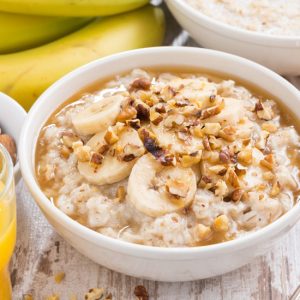 29 Quick and Easy Oatmeal Add Ins - Get creative with your oatmeal! Try these 29 Oatmeal Add-Ins to make your favorite oatmeal breakfast even more delicious. Perfect easy breakfast!