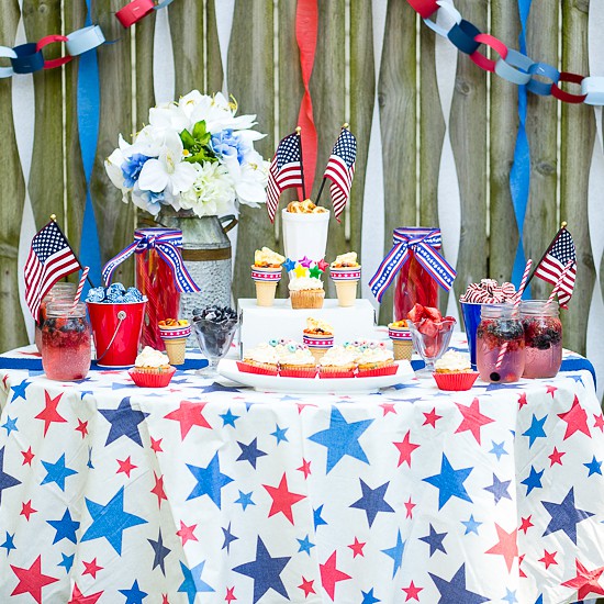 Olympics Party Ideas - Get ready to cheer Team USA on to go for the gold with these fun Olympics party ideas, including cute Olympics party food and patriotic party decorations.