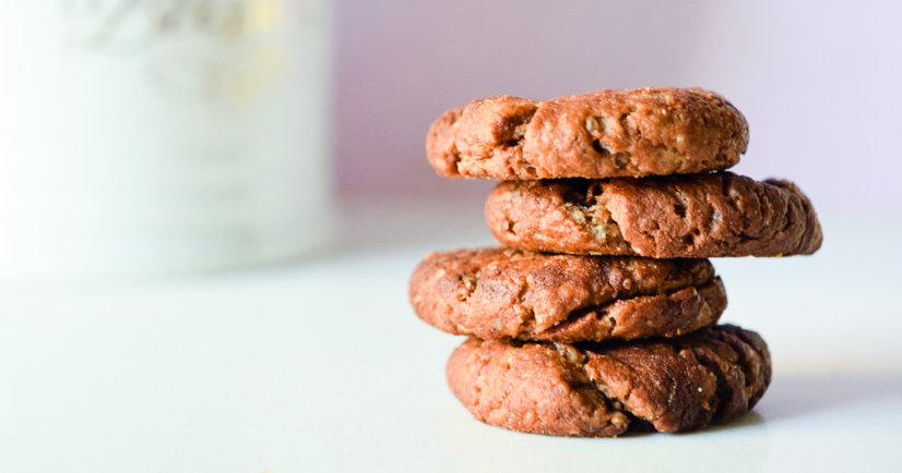 Peanut Butter Chocolate Cookies Recipe - Quick and easy, soft and creamy, and with the classic chocolate and peanut butter combo you love. This Peanut Butter Chocolate Cookies recipe is the perfect way to indulge your sweet tooth.