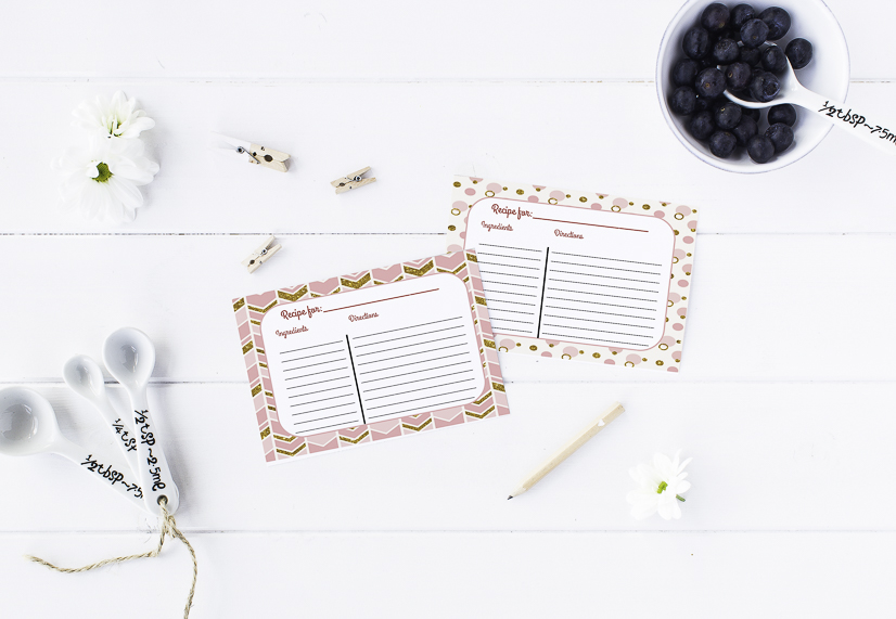 Free Printable Recipe Cards - Keep all of your favorite recipes safe and organized with these Free Printable Recipe Cards, in 5 different colors and designs.