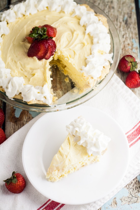 White Chocolate Silk Pie Recipe - This White Chocolate Silk Pie recipe is a creamy white chocolate version of a classic chocolate French silk pie. Dress it up with peppermint or cranberries for the holidays or eat it as is. It's heavenly either way!