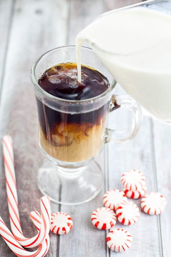 Homemade Peppermint Coffee Creamer Recipe - This Homemade Peppermint Coffee Creamer recipe is a festive way to enjoy your coffee and get more done during the holiday season. Sweet peppermint in hot coffee... Mmmm... Seriously so easy to make.  Peppermint coffee during Christmas is my absolute favorite!
