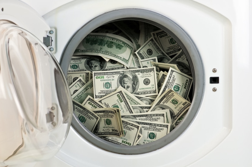 5 Ways to Save Money on Major Appliances - Thinking about new appliances? Use these 5 simple and easy ways to save money on major appliances to help you save on your next appliance purchase! Frugal living - budget