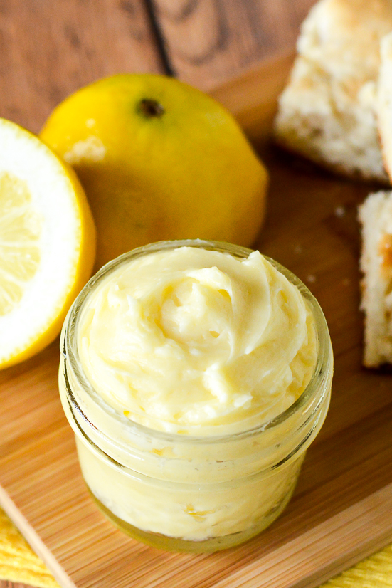 Lemon Butter Recipe - Sweet and tangy Lemon Butter goes perfectly on your favorite roll, biscuit, or scone for a refreshing and yummy treat. Make it in just 10 minutes with 5 ingredients! Easy compound butter recipe makes a great DIY gift idea too!!