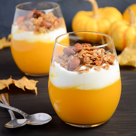 Pumpkin Pudding Recipe - Creamy, smooth, and rich Pumpkin Pudding recipe is easy to make in just 15 minutes and highly addictive. Top with granola, whipped cream, pecans, or caramel. Or all of the above! This is seriously THE BEST pudding recipe. EVER. AND it's easy. AND it's pumpkin. Enough said. 