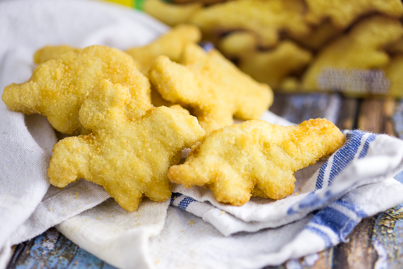 8 Ways to Transform Chicken Nuggets into Dinner in 5 Ingredients or Less - Use these 8 Ways to Transform Chicken Nuggets into Dinner in 5 Ingredients or Less with 8 different easy recipes to change up a favorite into a quick and easy family dinner. 