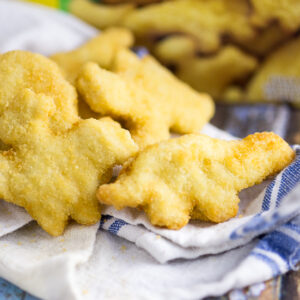 8 Ways to Transform Chicken Nuggets into Dinner in 5 Ingredients or Less - Use these 8 Ways to Transform Chicken Nuggets into Dinner in 5 Ingredients or Less with 8 different easy recipes to change up a favorite into a quick and easy family dinner. 