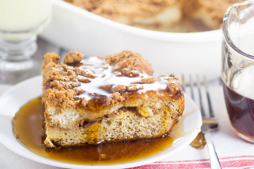 Eggnog French Toast Bake Recipe - Quick and easy Eggnog French Toast Bake recipe that is festive and sweet and can be made ahead for a no-hassle, easy Christmas breakfast. Perfect make ahead breakfast for Christmas morning!
