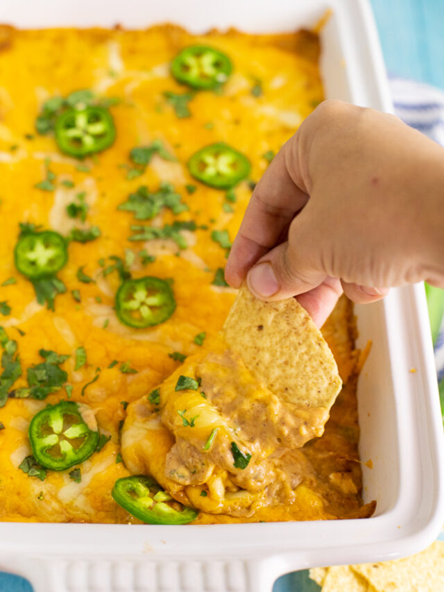 Cheesy, SouthwestStyle Texas Trash Dip Warm and Gooey CrowdPleaser