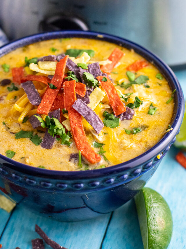 Easy Slow Cooker Chicken Tortilla Soup A Healthy Weeknight Meal The