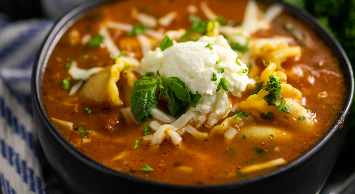 CrockPot Lasagna Soup The Gracious Wife