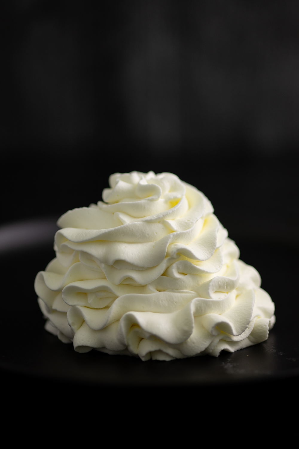 https://www.thegraciouswife.com/wp-content/uploads/2023/07/How-to-Stabilize-Whipped-Cream-4.jpg