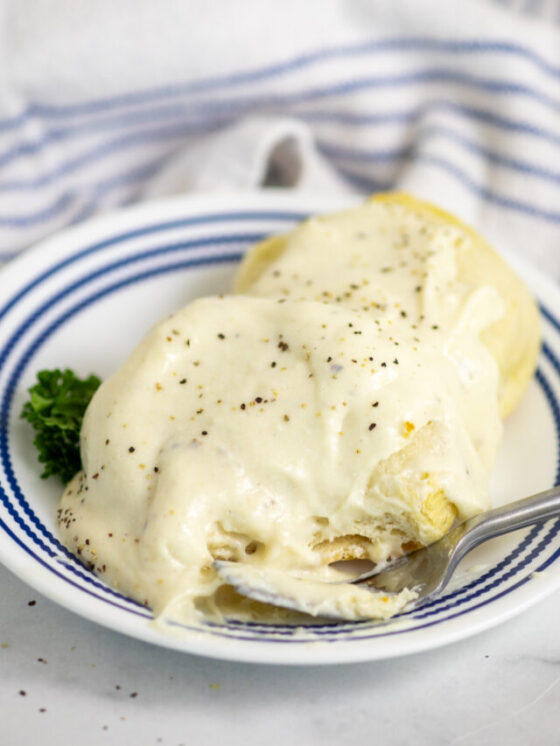 Country White Gravy: Your Biscuit's Best Friend